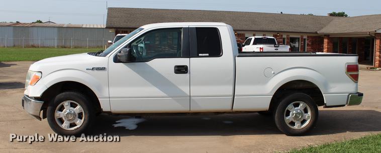 image for item BE9339 2010 Ford F150 XLT SuperCab pickup truck
