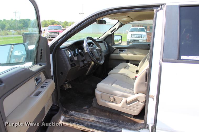 image for item BE9339 2010 Ford F150 XLT SuperCab pickup truck