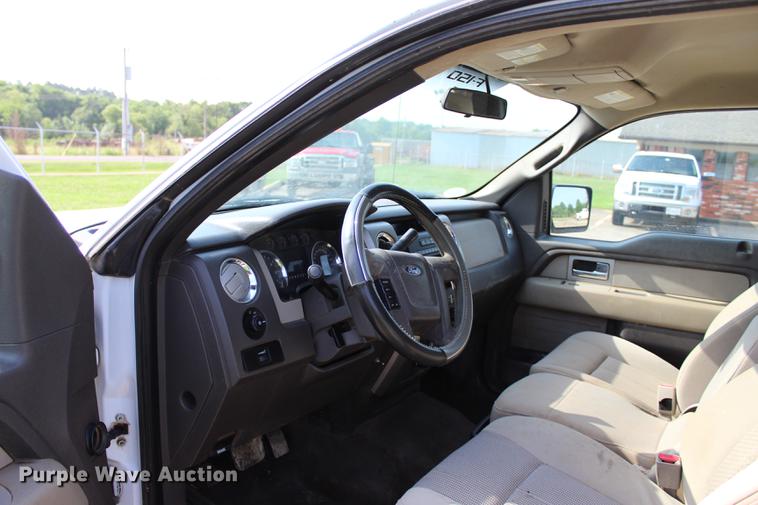 image for item BE9339 2010 Ford F150 XLT SuperCab pickup truck