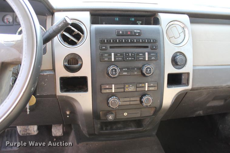 image for item BE9339 2010 Ford F150 XLT SuperCab pickup truck