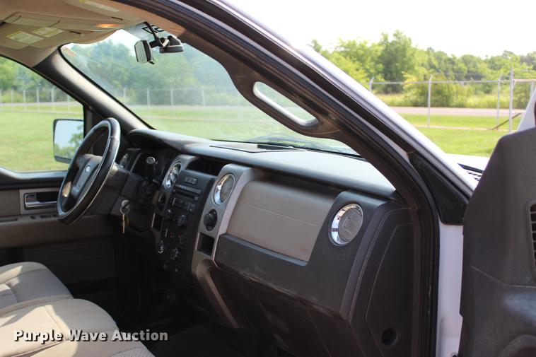 image for item BE9339 2010 Ford F150 XLT SuperCab pickup truck