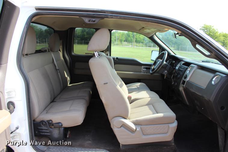 image for item BE9339 2010 Ford F150 XLT SuperCab pickup truck