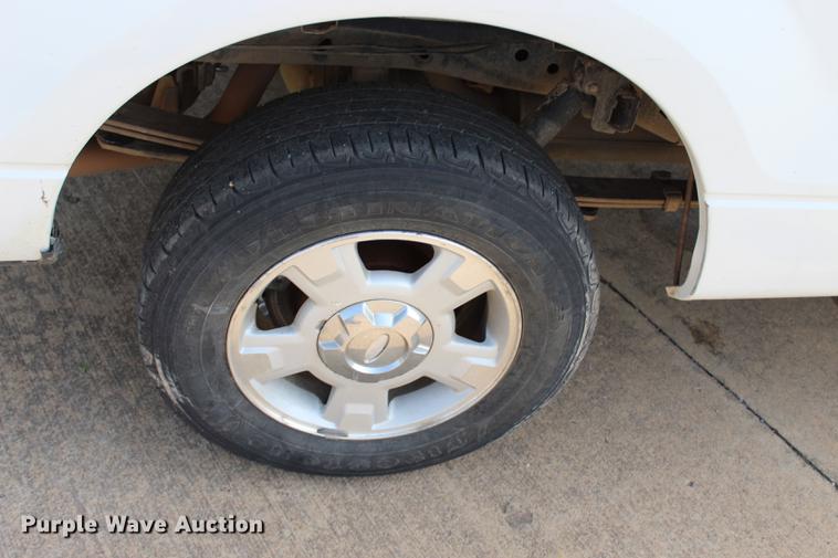 image for item BE9339 2010 Ford F150 XLT SuperCab pickup truck