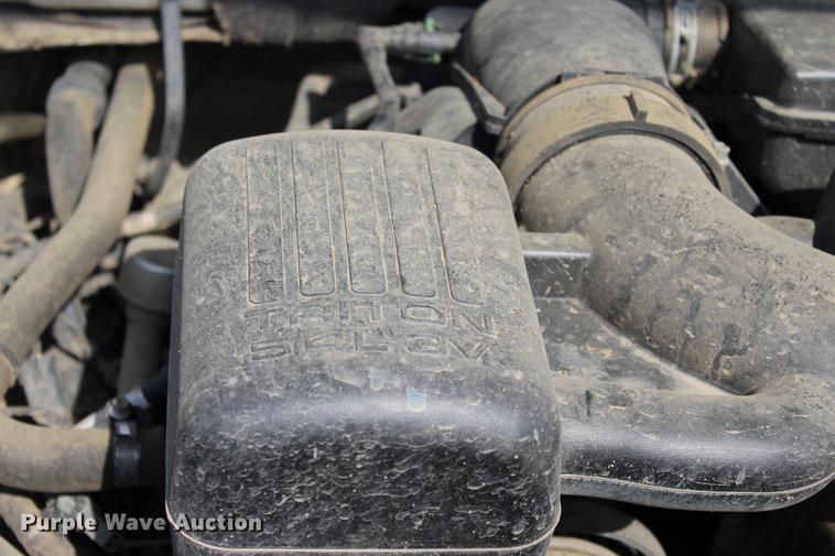 image for item BE9339 2010 Ford F150 XLT SuperCab pickup truck