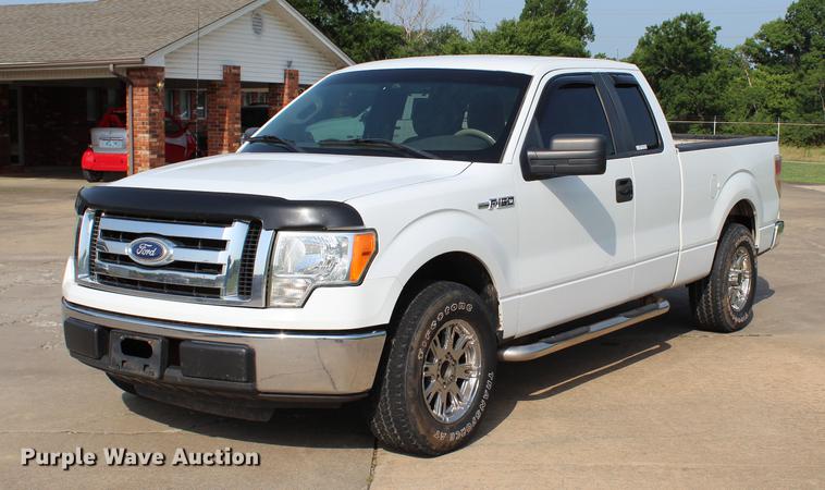image for item BE9340 2010 Ford F150 XLT SuperCab pickup truck