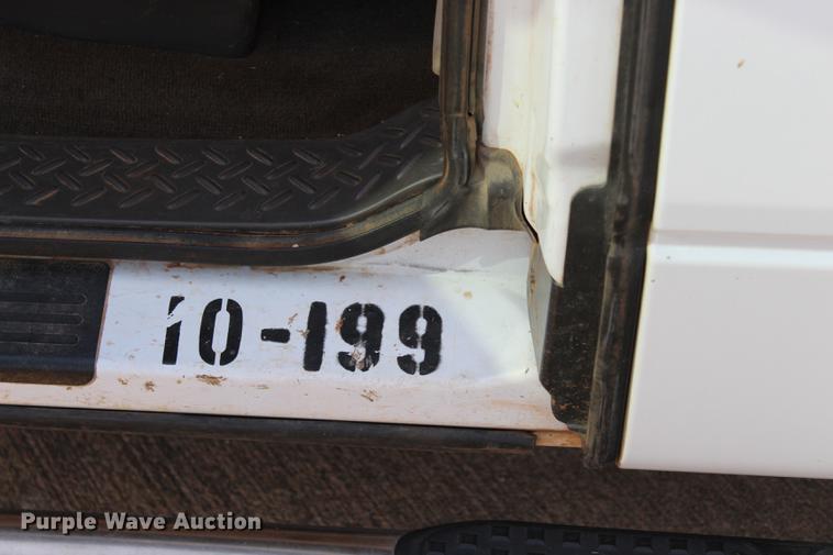 image for item BE9340 2010 Ford F150 XLT SuperCab pickup truck