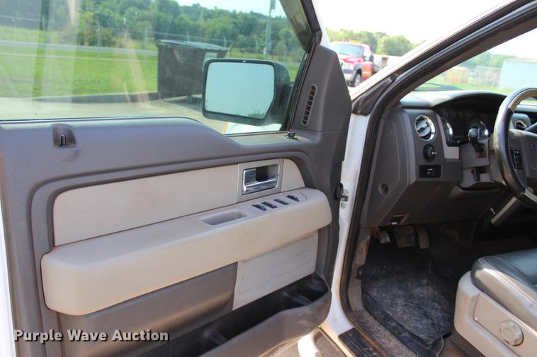 image for item BE9340 2010 Ford F150 XLT SuperCab pickup truck