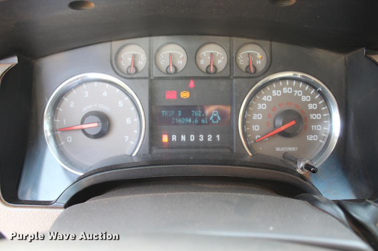 image for item BE9340 2010 Ford F150 XLT SuperCab pickup truck