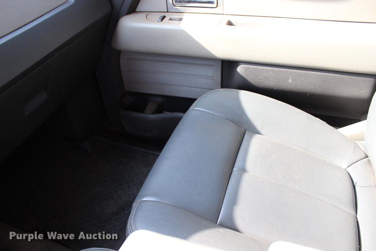 image for item BE9340 2010 Ford F150 XLT SuperCab pickup truck