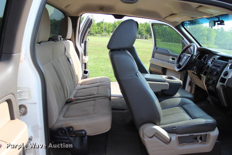 image for item BE9340 2010 Ford F150 XLT SuperCab pickup truck