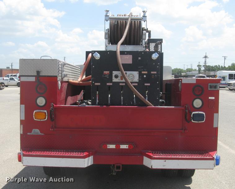 image for item BL9046 2000 Ford F550 Super Duty XL Crew Cab fire truck