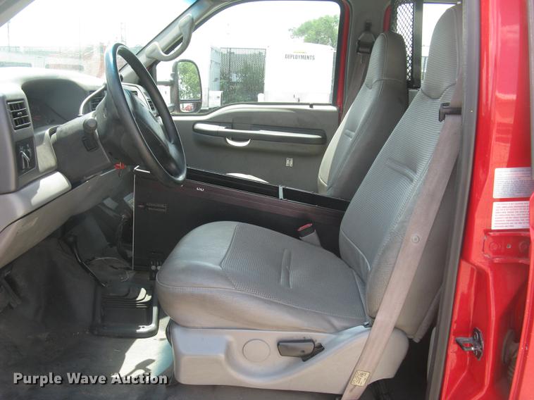 image for item BL9046 2000 Ford F550 Super Duty XL Crew Cab fire truck