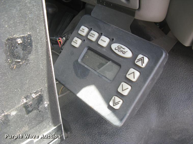 image for item BL9046 2000 Ford F550 Super Duty XL Crew Cab fire truck