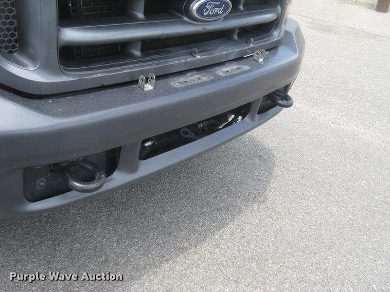 image for item BL9046 2000 Ford F550 Super Duty XL Crew Cab fire truck