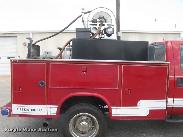 image for item BL9046 2000 Ford F550 Super Duty XL Crew Cab fire truck