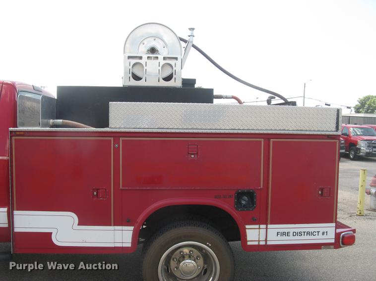 image for item BL9046 2000 Ford F550 Super Duty XL Crew Cab fire truck