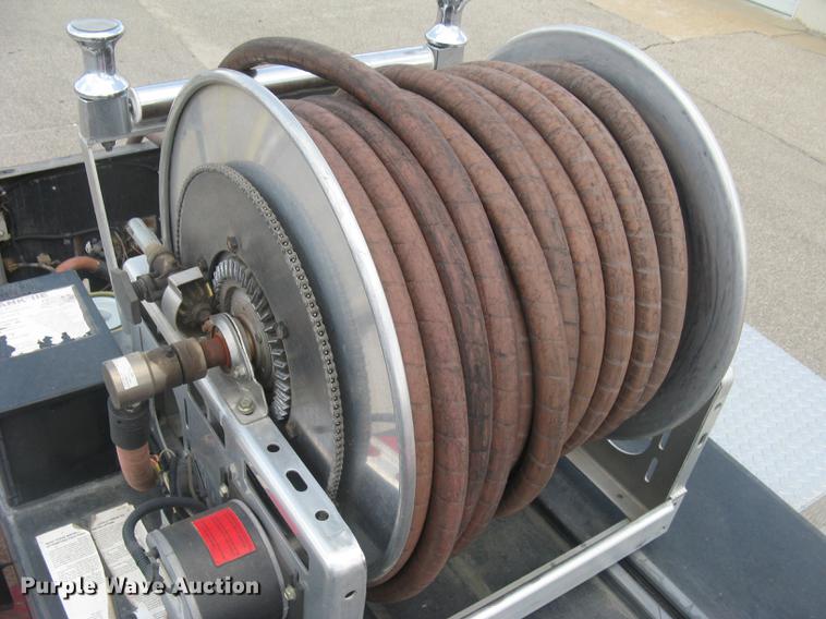 image for item BL9046 2000 Ford F550 Super Duty XL Crew Cab fire truck