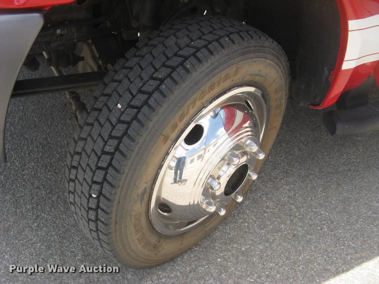 image for item BL9046 2000 Ford F550 Super Duty XL Crew Cab fire truck