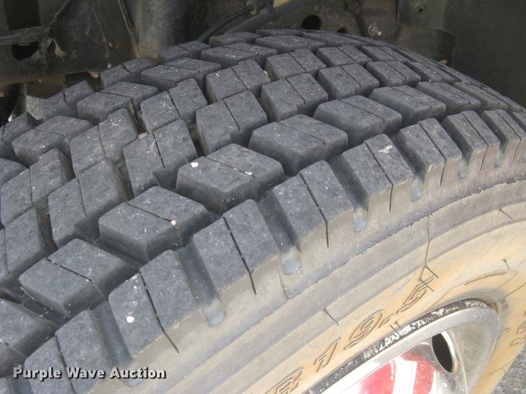 image for item BL9046 2000 Ford F550 Super Duty XL Crew Cab fire truck