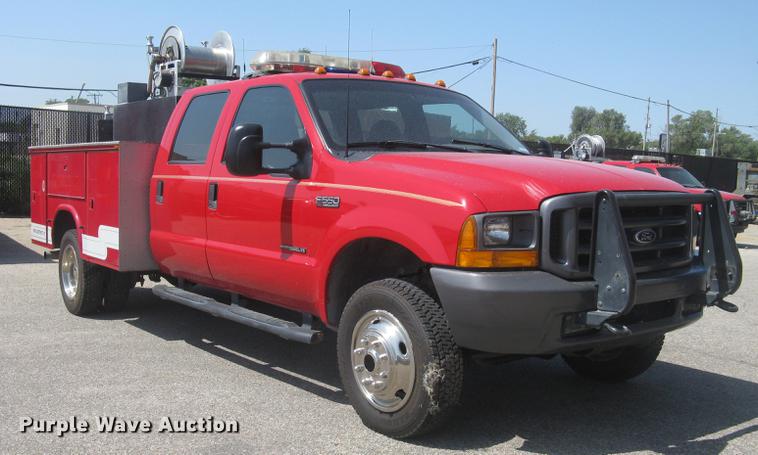 image for item BL9047 2000 Ford F550 Super Duty XL Crew Cab fire truck