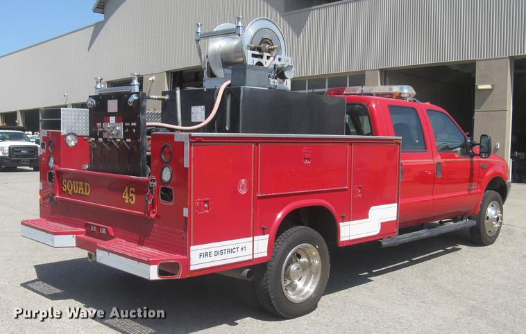 image for item BL9047 2000 Ford F550 Super Duty XL Crew Cab fire truck