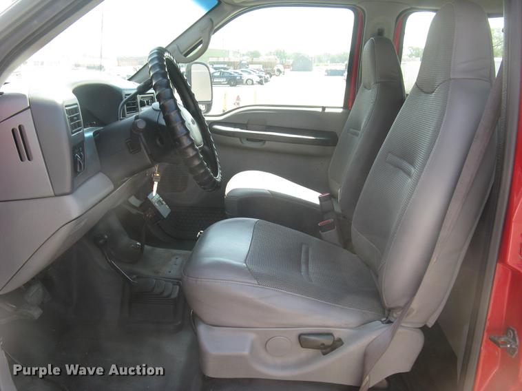 image for item BL9047 2000 Ford F550 Super Duty XL Crew Cab fire truck