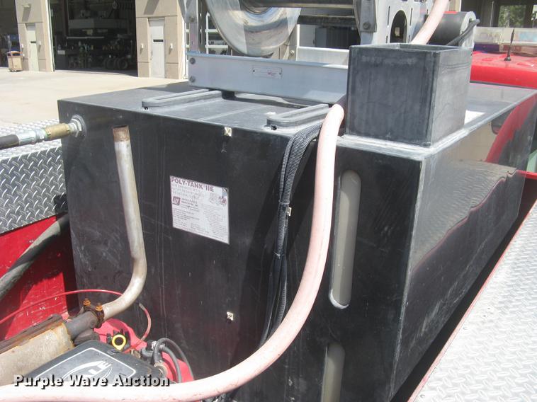 image for item BL9047 2000 Ford F550 Super Duty XL Crew Cab fire truck