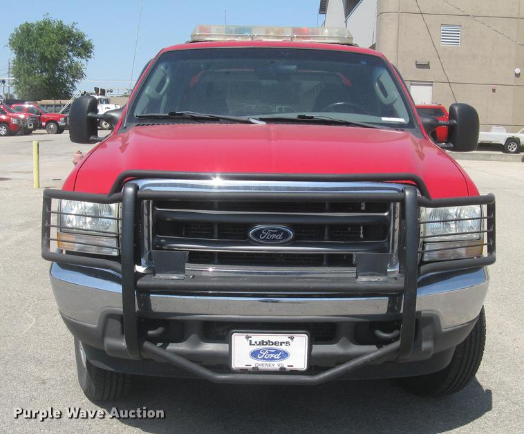 image for item BL9049 2004 Ford F250 Super Duty XLT Crew Cab pickup truck