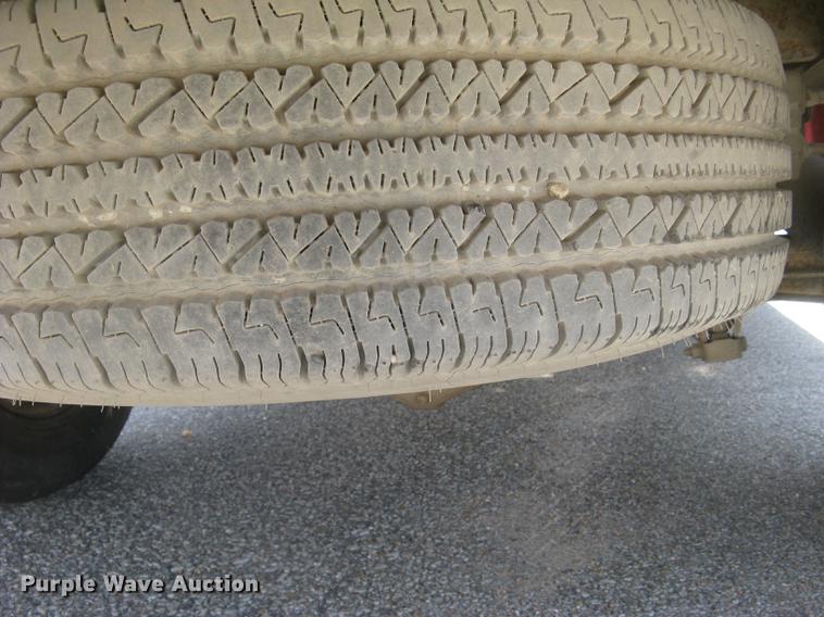 image for item BL9050 2004 Chevrolet Silverado 2500HD Crew Cab pickup truck