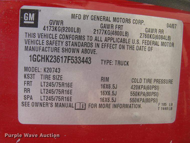 image for item BL9051 2007 Chevrolet Silverado 2500HD Crew Cab pickup truck