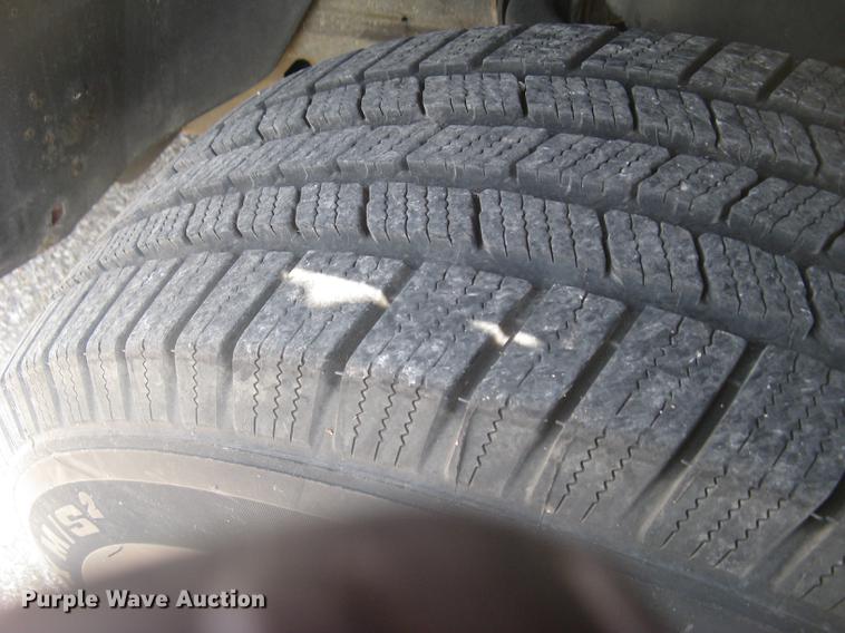 image for item BL9051 2007 Chevrolet Silverado 2500HD Crew Cab pickup truck