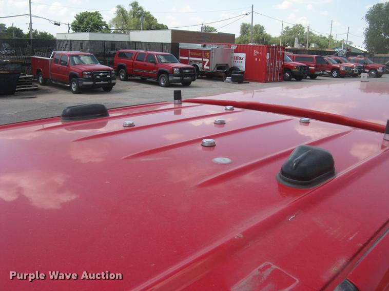 image for item BL9051 2007 Chevrolet Silverado 2500HD Crew Cab pickup truck