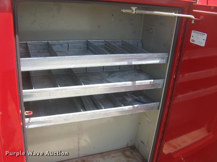 image for item BL9052 2006 Chevrolet Silverado 2500HD Ext. Cab utility bed pickup truck