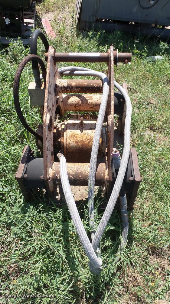 image for item BL9054 Stanley HS-6000 plate compactor