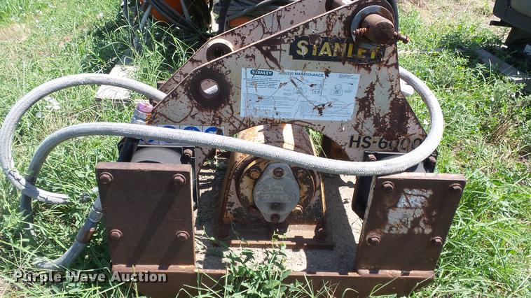 image for item BL9054 Stanley HS-6000 plate compactor