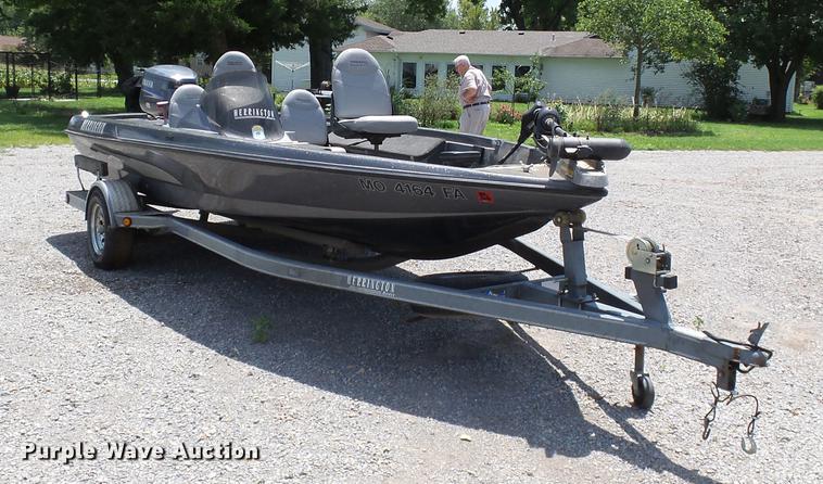 image for item DB7080 2003 Herrington King boat