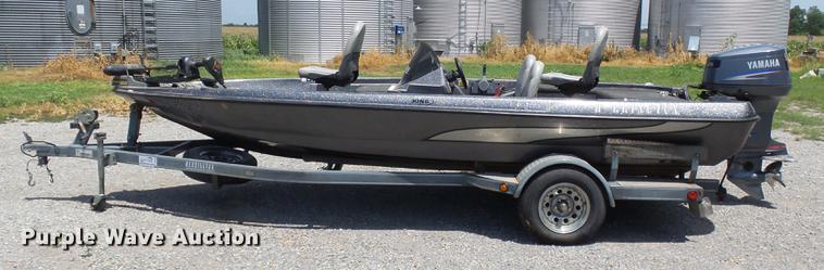 image for item DB7080 2003 Herrington King boat