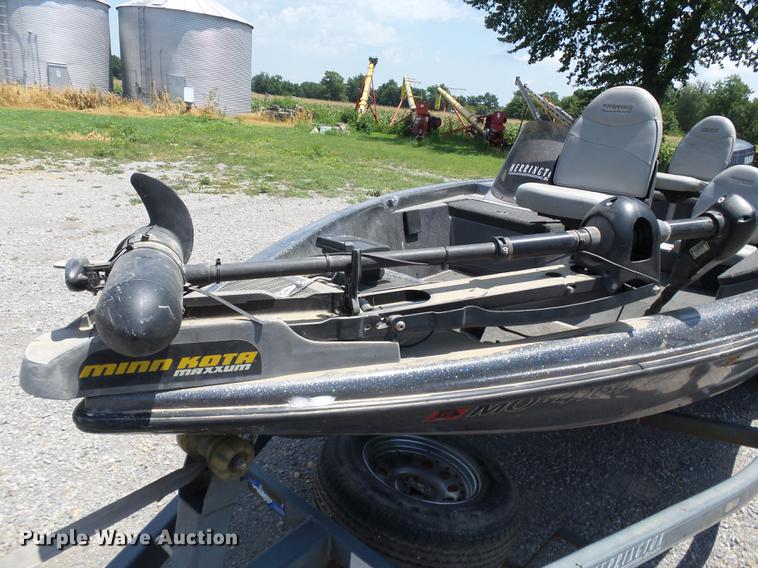 image for item DB7080 2003 Herrington King boat