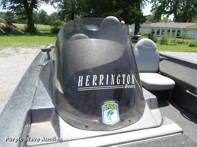 image for item DB7080 2003 Herrington King boat