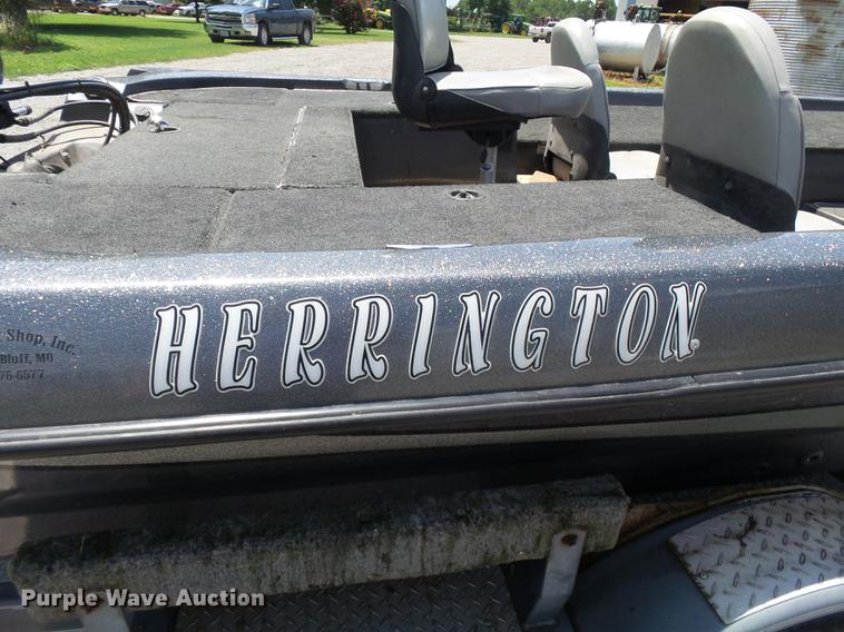 image for item DB7080 2003 Herrington King boat