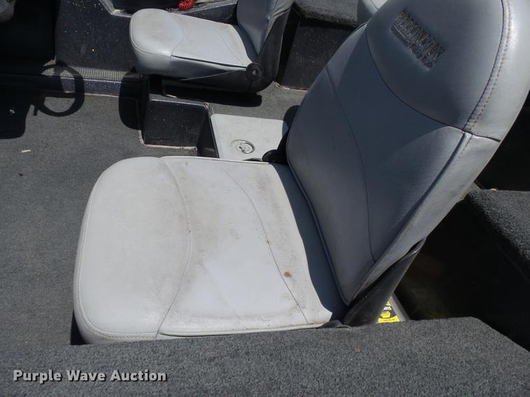 image for item DB7080 2003 Herrington King boat