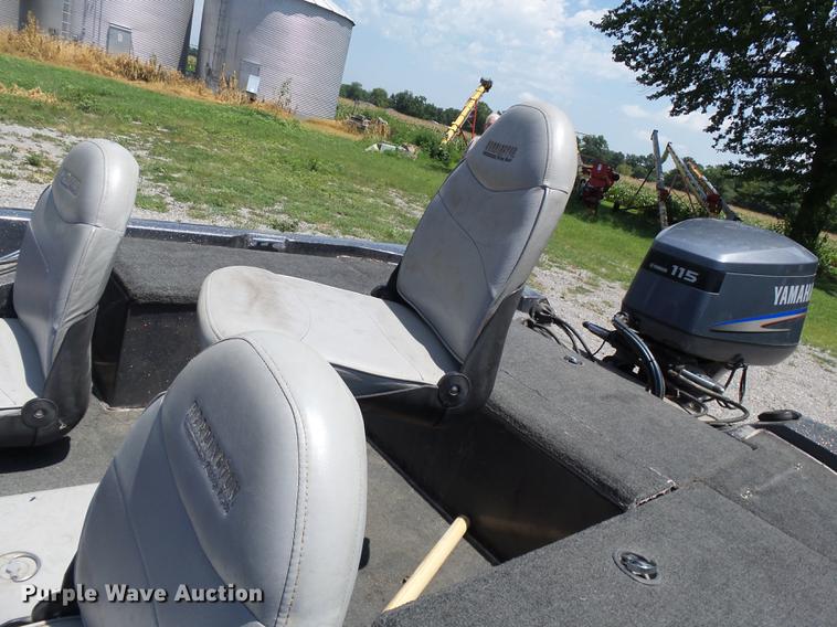 image for item DB7080 2003 Herrington King boat