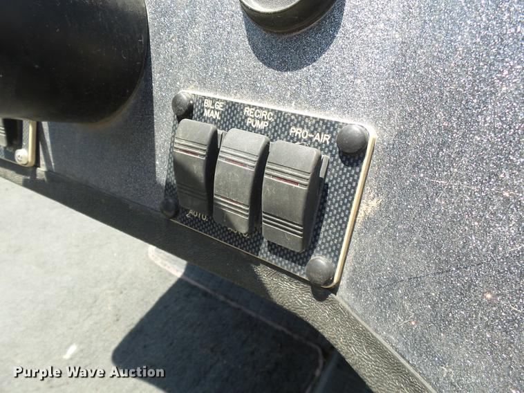 image for item DB7080 2003 Herrington King boat