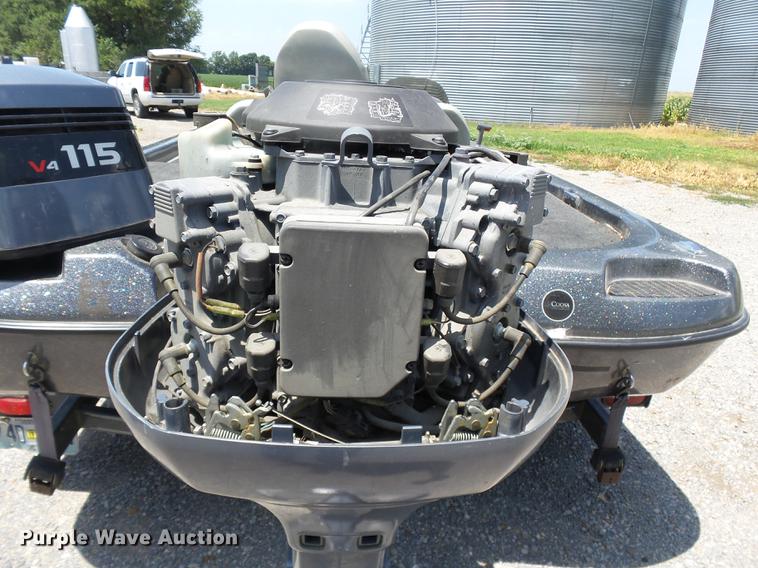 image for item DB7080 2003 Herrington King boat