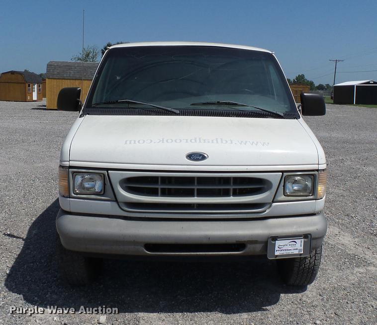 image for item DB7082 1999 Ford Econoline E350 Super Duty van