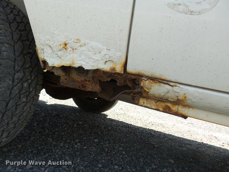 image for item DB7082 1999 Ford Econoline E350 Super Duty van