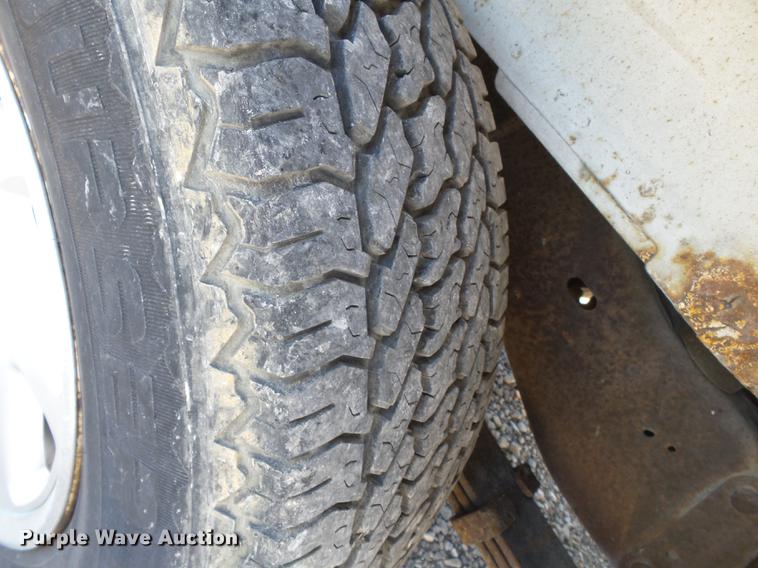 image for item DB7082 1999 Ford Econoline E350 Super Duty van