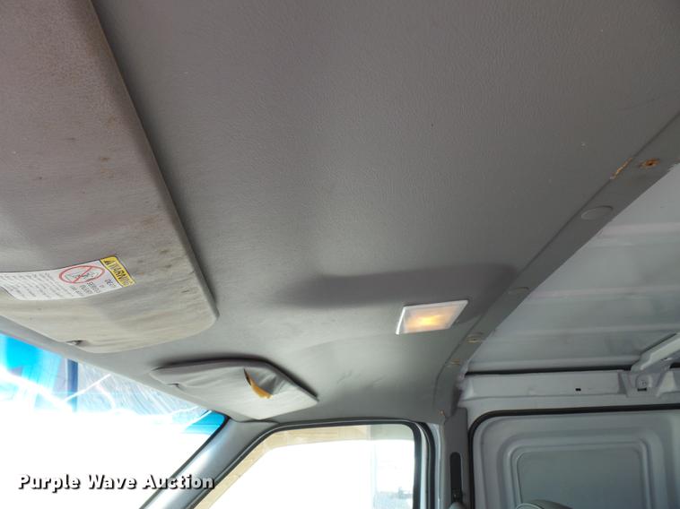 image for item DB7082 1999 Ford Econoline E350 Super Duty van