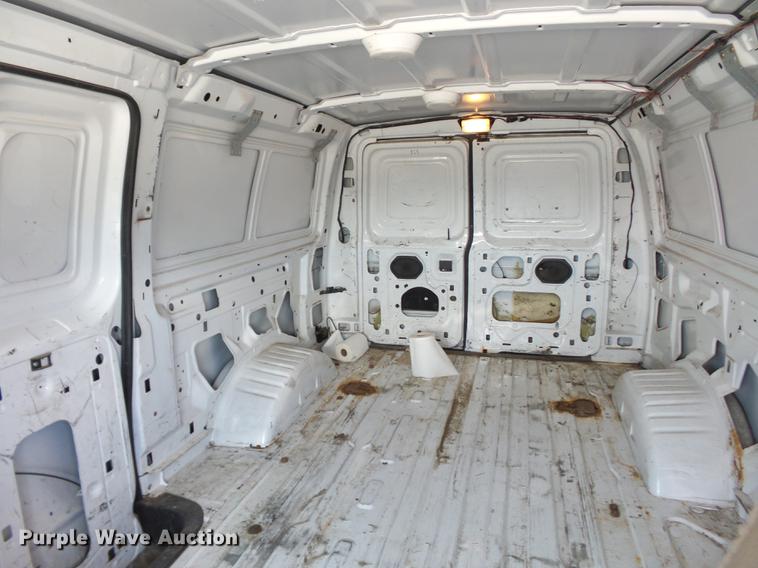 image for item DB7082 1999 Ford Econoline E350 Super Duty van