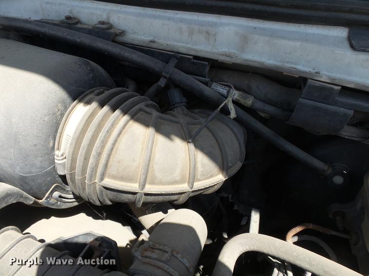 image for item DB7082 1999 Ford Econoline E350 Super Duty van